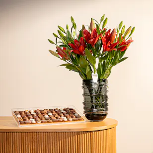Läderach Praline Chocolates | Red Lilies Läderach Praline Chocolates | Red Lilies