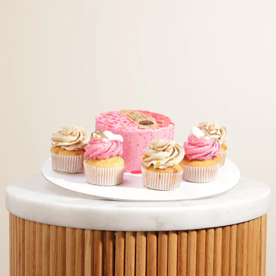 Crumbles Love you Cake | Bright Flowers Bouquet