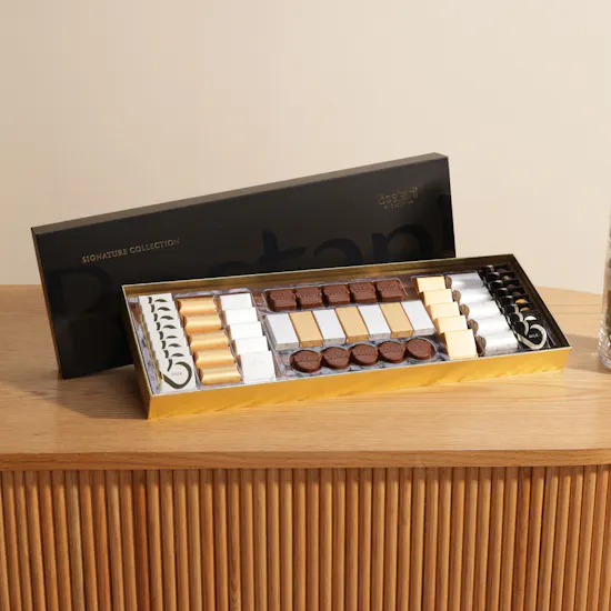Bostani Black Signature Chocolate Box | Serenity Vibes Flower Vase