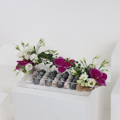 Apres Marble Chocolate Tray With Flowers