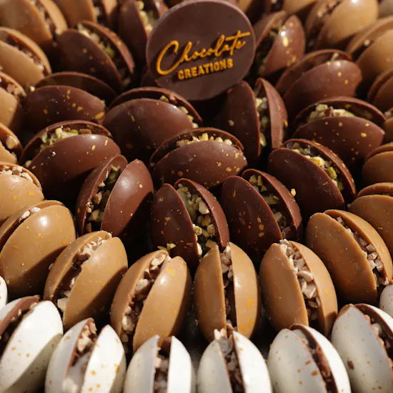 Chocolate Creations Leather Chocolate Box | 1kg