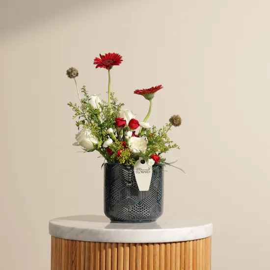Fresh Calm Flower Vase