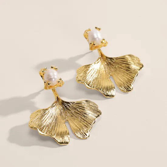 Lynyer Twisted Flora Pearl Gold Plated Earrings