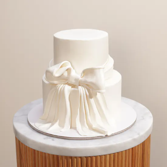 Floward Wedding Bow Cake | Red Velvet