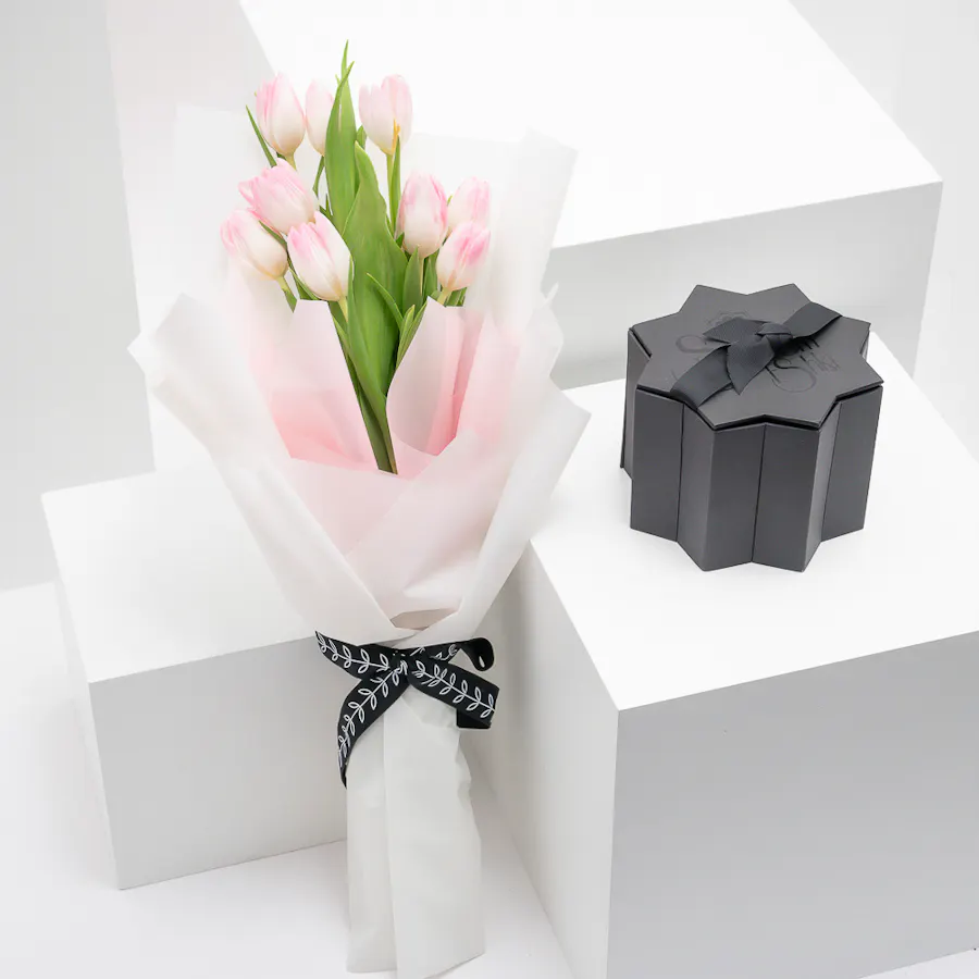 Tasneem Eshki Blue Agate Necklace | Pink Tulips  6