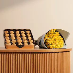 Zamani Maamoul Dates and Pistachio | Flowers Bouquet
