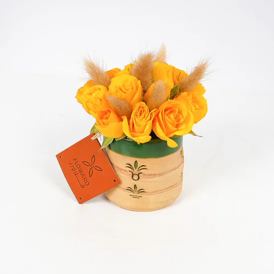 Heritage Cup of Roses