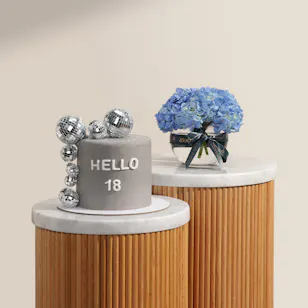 Floward Personalized Glamorous Birthday Cake Happy Flower Vase