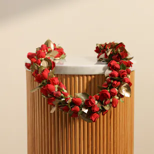 Red Rose Graduation Lei Red Rose Graduation Lei