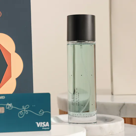 بطاقة فلاورد | عطر او دى بارفيوم للجنسين من مبخر مع زهور أنيقة