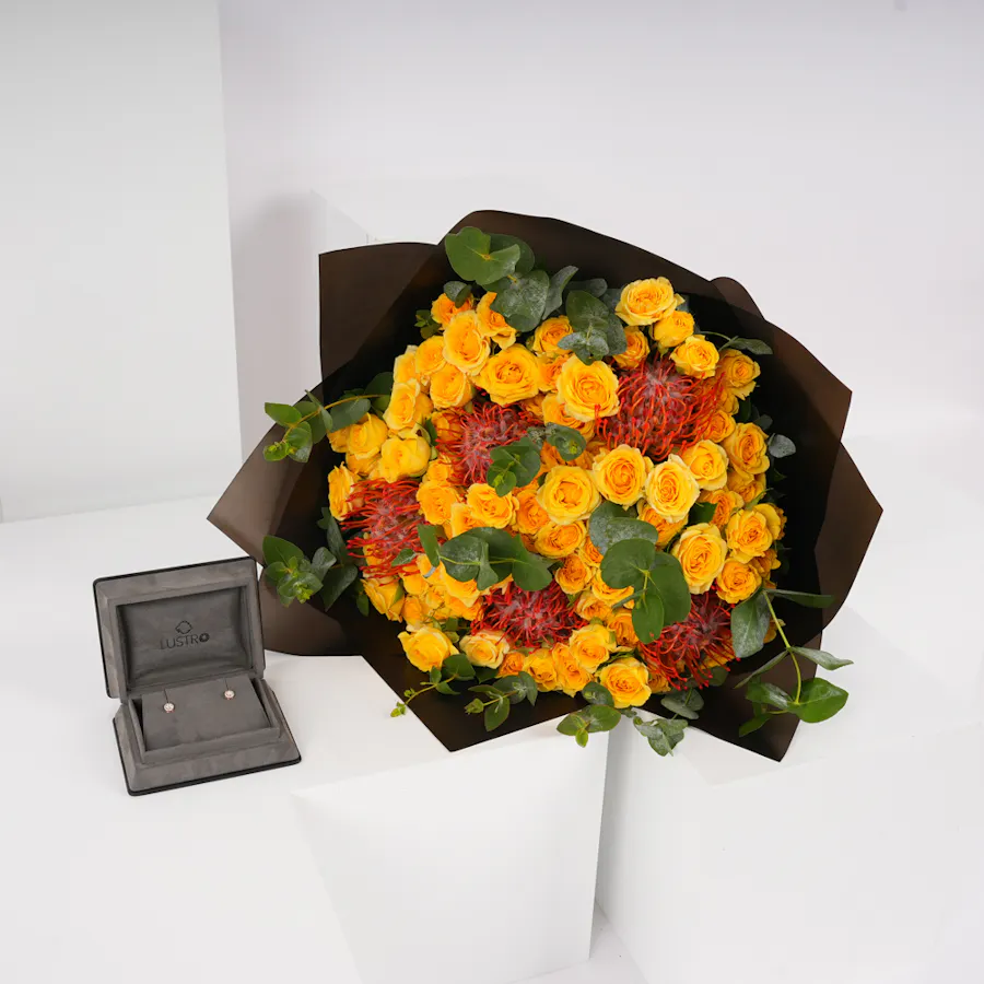 Lustro Stellarosa Diamond Earrings | Sunshine Bouquet 2