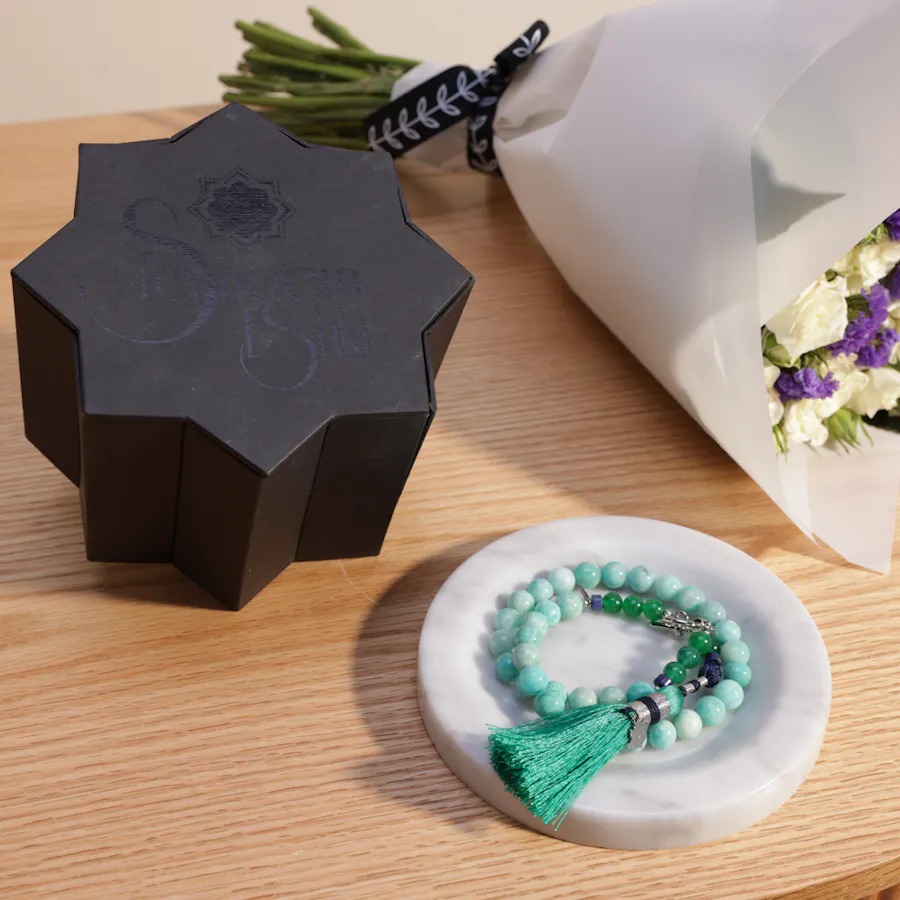Tasneem Eshki Rosary	| Stunning Bouquet  3