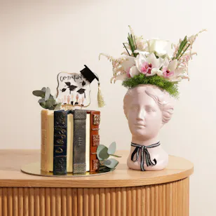 Sweet Atelier Big Graduation Cake | Flowers Vase