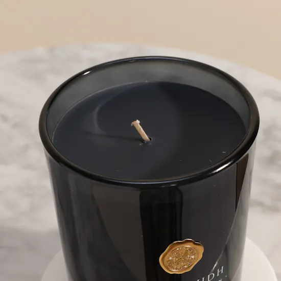 Rituals Black Oudh Scented Candle