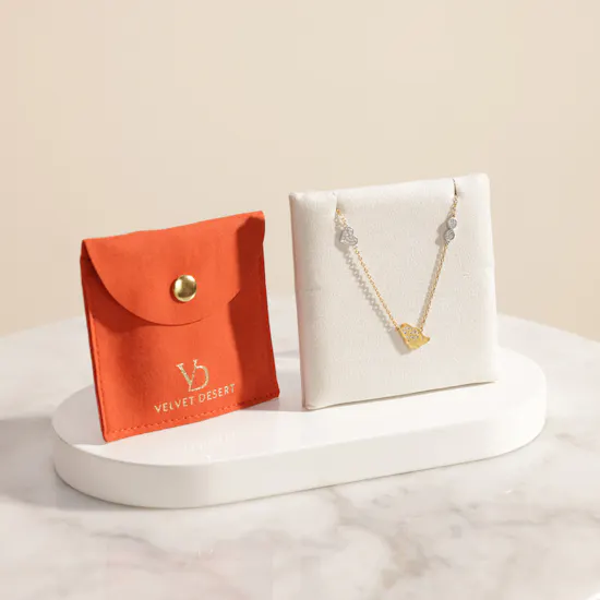 Velvet Desert Gold-plated Saudi Arabia Map Outline Charm Necklace
