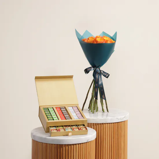 Venchi Prestige Chocoviar and Cremino Chocolate Two-Layer Gift Box | Lovely Flower Bouquet