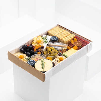 Large Cheese box by Cheese on board Non-vegetarian 