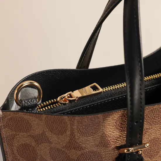 Coach Mollie Beige Women’s Tote Bag