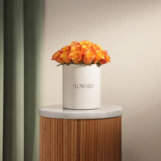 Sunny Orange Roses Box | 25 Flowers