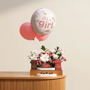 Chocoline Little Miracle Gift Set and Flowers