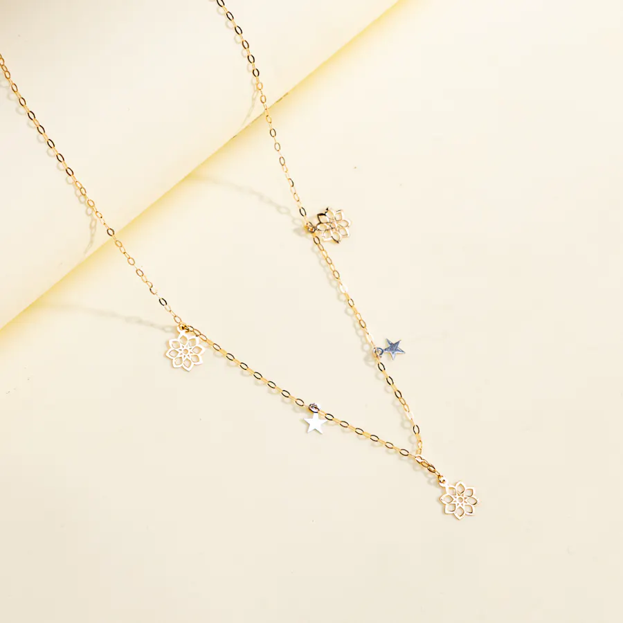 Miss L' Flower Chain Gold Necklace 1
