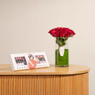 ShanShal Lipstick Chocolate Box | Red Vase