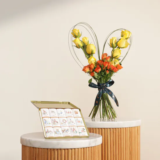 Charbonnel et Walker Peter Rabbit Tin | Delicate Delight Bouquet