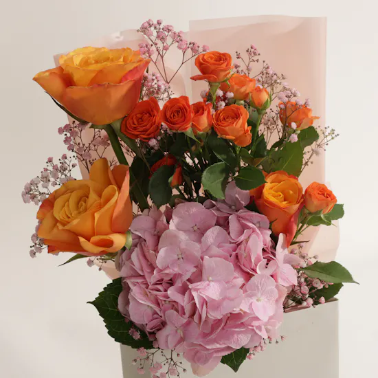 Mubhkar Provence Breeze Reed Diffuser | Smitten Flower Bouquet