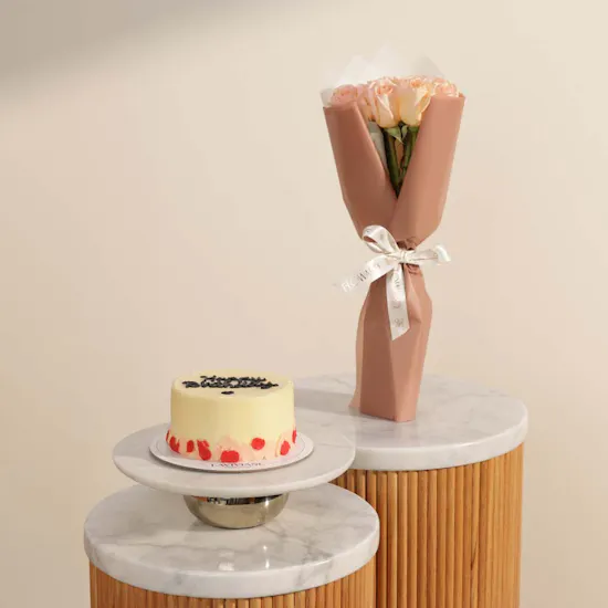 Laviviane Happy Birthday Cream Cake | Delicate Details Flowers Bouquet