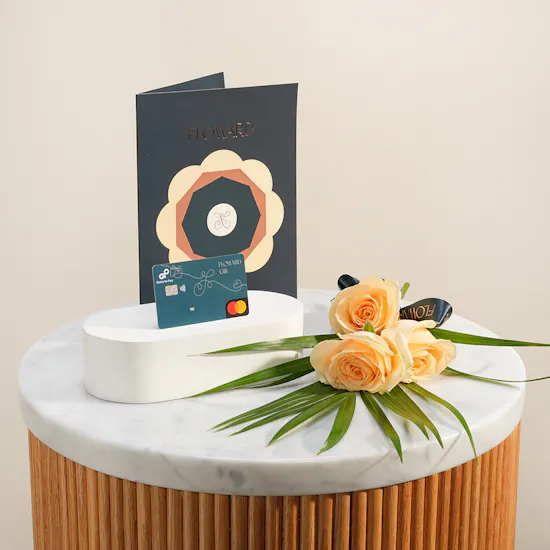 Floward Card | Delight Roses Bouquet