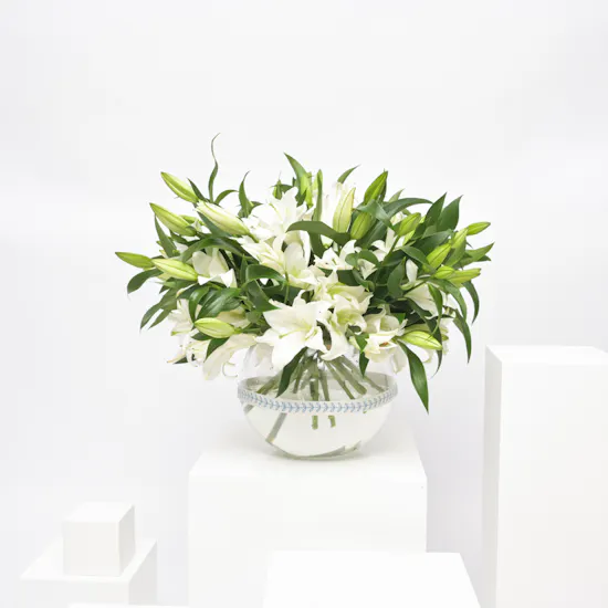 White Beauty | Flower Vase