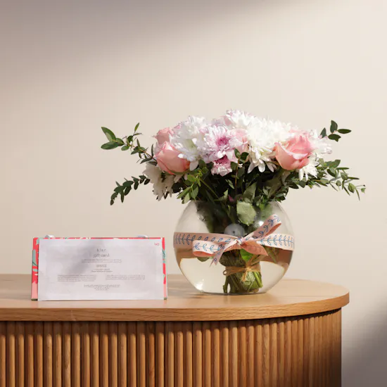 Klar Nail Bar & Spa Gift Card | Flower Vase