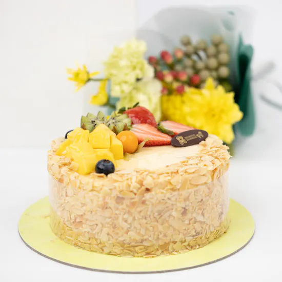 Decorating Memories Fruit Cake | Bloomg Bouquet
