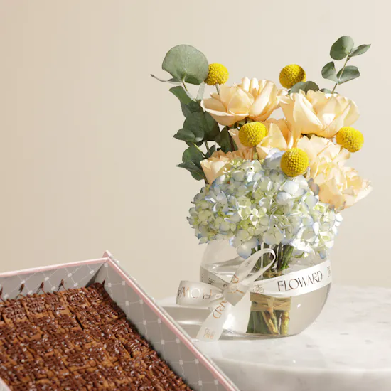 Creamy Ribbons Large Nutella Chocolate Sea Salt Brownies Box | Delightful Flowers