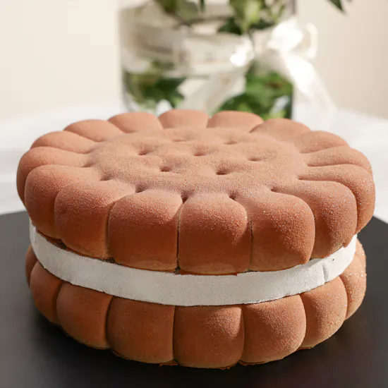 Dinara Kasko Lotus Cake | Happy Birthday Flowers