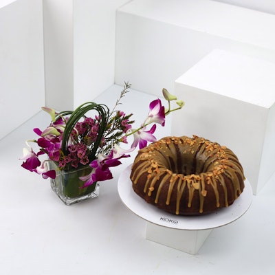 Bundt Date Cake