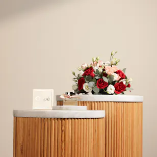 Chloé Signature EDP for Women | Elegant Flowers Centerpiece 