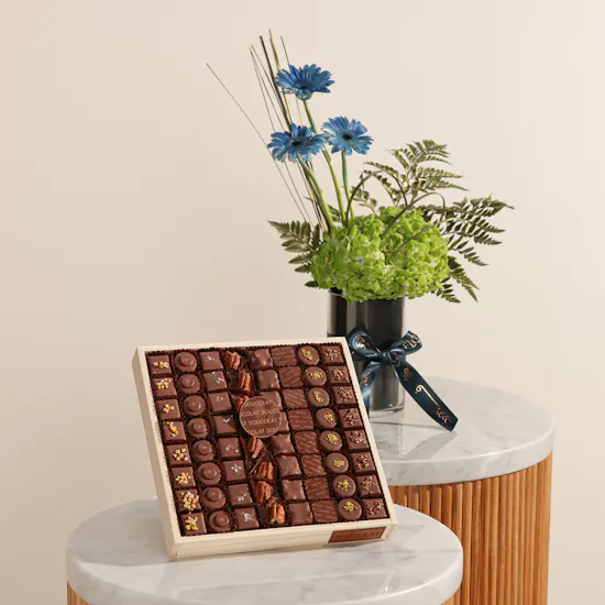 Soucolat Mixed Chocolate Wooden Tray | Blue Serenity Flowers