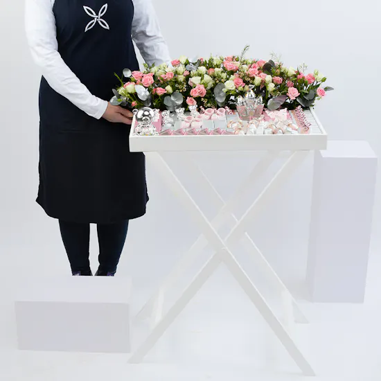 Opera Welcome Baby Girl Chocolates Stand & Flowers
