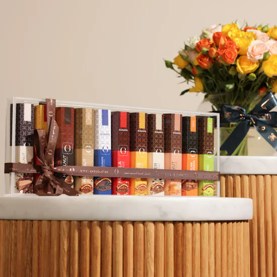 Ghazl Chocolatier Assorted Chocolate Bars | Serenity Roses Vase