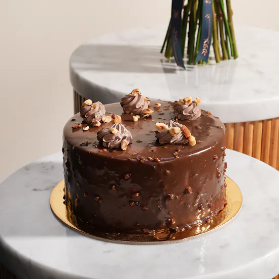 Floward Ferrero Rocher Cake | Superb Roses
