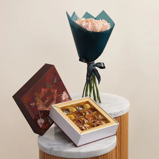 MyGovindas Zero Sugar Dry Fruit Chikki Medium Box | Peaceful Flower Bouquet