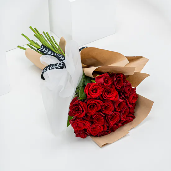 Secret's Ferrero Rocher Cake | Red Roses