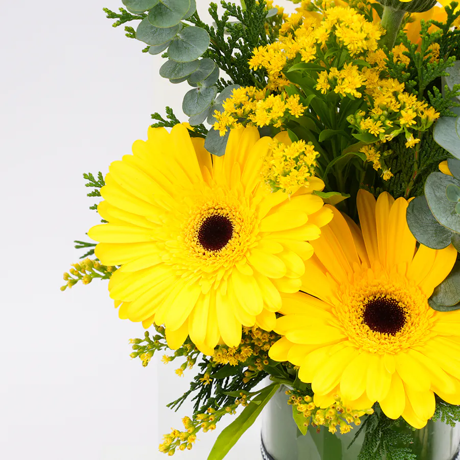Anoosh Chocolate | Yellow Flowers 3