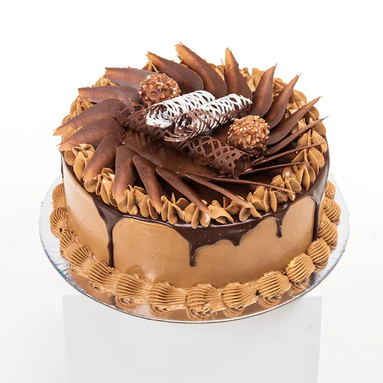 Ferrero Cake | White Roses Bouquet