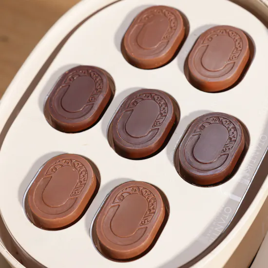 Otantik Sweets Trio Chocolate Oval Box