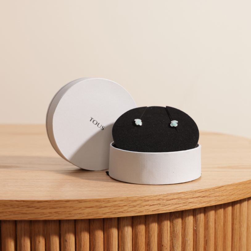 أقراط الدب فضية اللون مع أمازونيت من توس