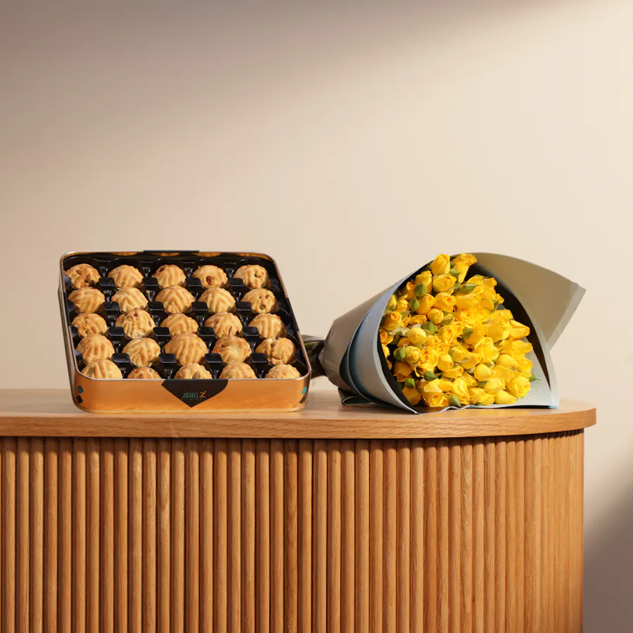 Zamani Maamoul Dates and Pistachio | Flowers Bouquet 4