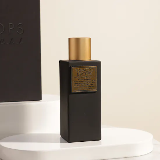 عطر توباكو ليذر او دي بارفيوم للجنسين من دروبس باي توني كابال | 100مل