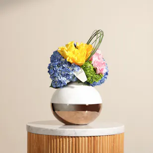 Bright Dream Flower Vase